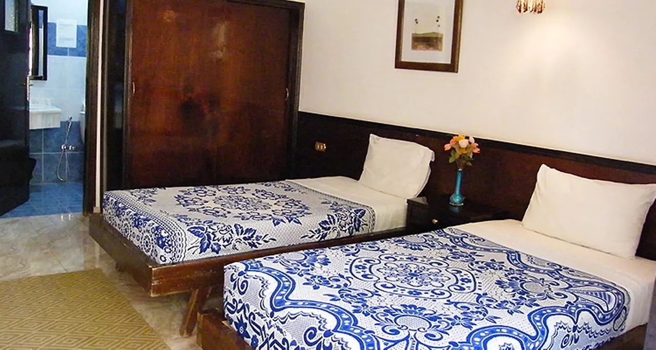 ***  El Nakhil Hotel Luxor Egypt